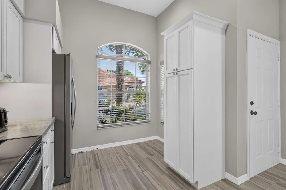 1020 Via Jardin Riviera Beach, FL 33418