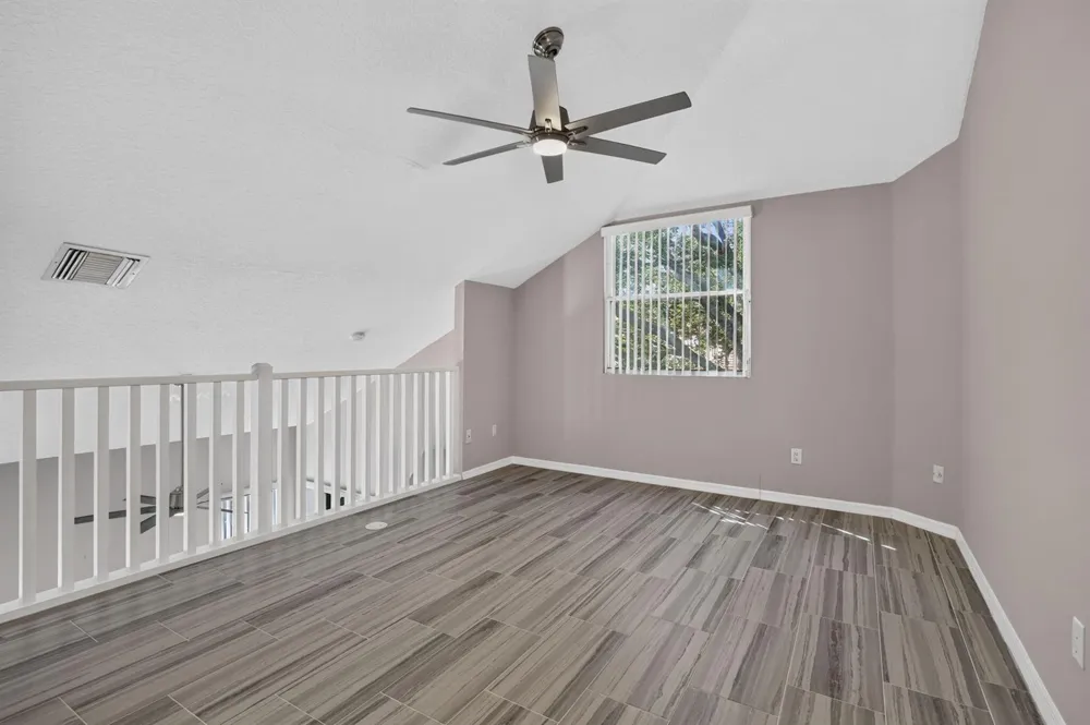 1020 Via Jardin Riviera Beach, FL 33418