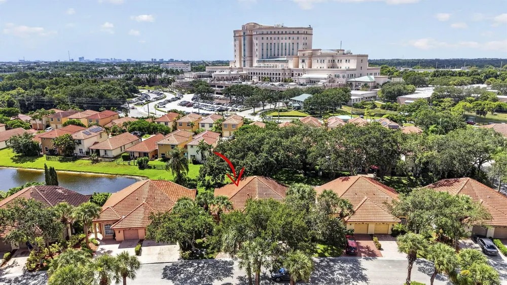 1020 Via Jardin Riviera Beach, FL 33418