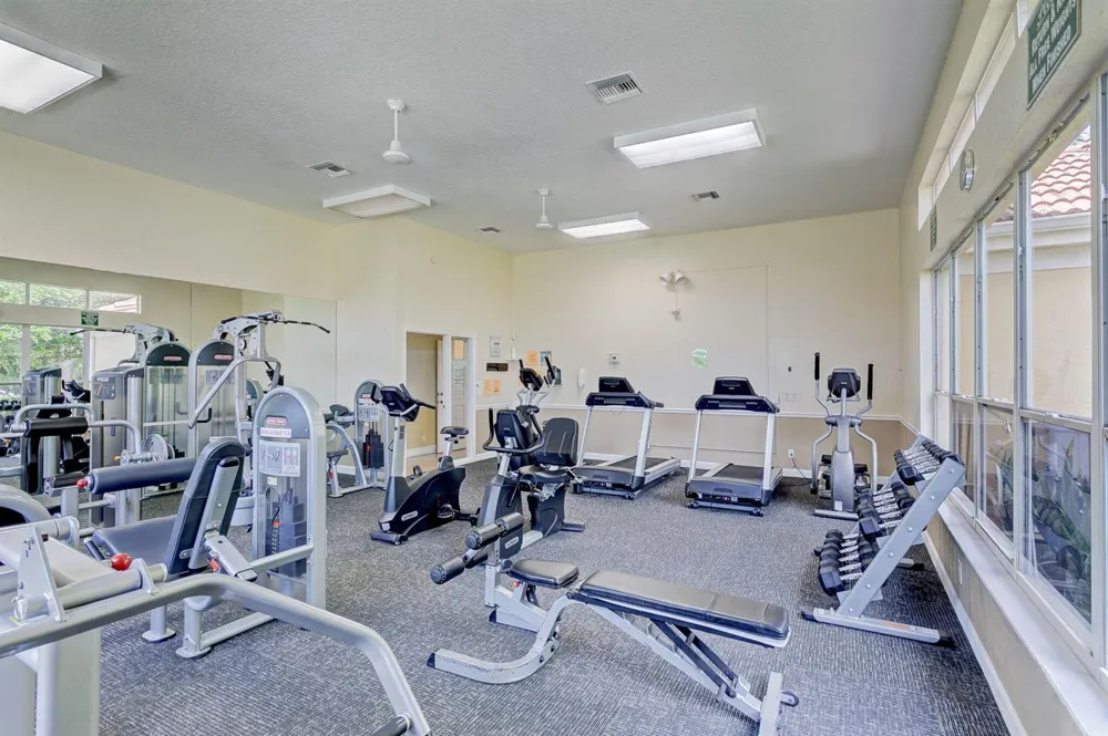1020 Via Jardin Riviera Beach, FL 33418