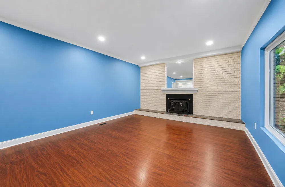 37352 Mario Drive Sterling Heights City, MI 48312