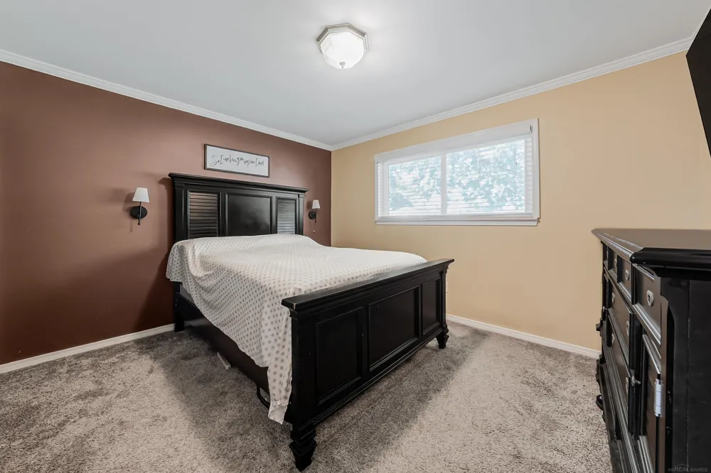37352 Mario Drive Sterling Heights City, MI 48312
