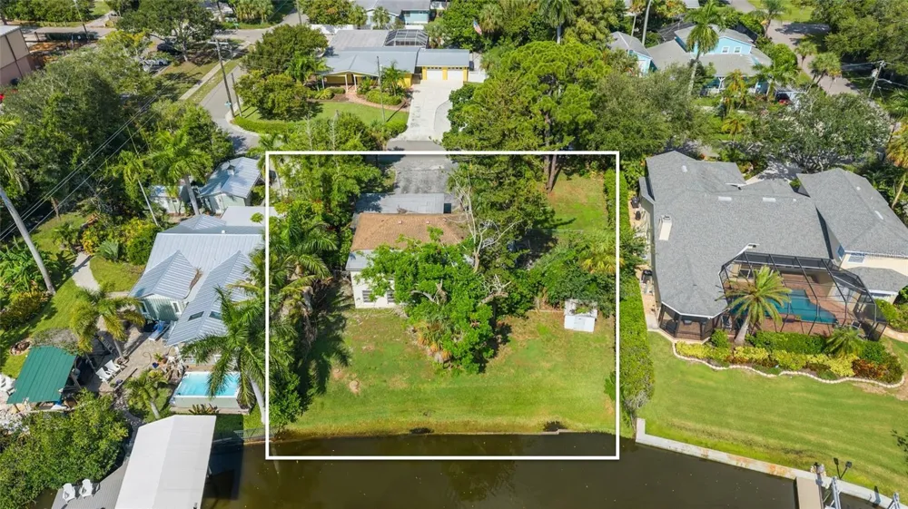 103 40TH STREET COURT NW Bradenton, FL 34209