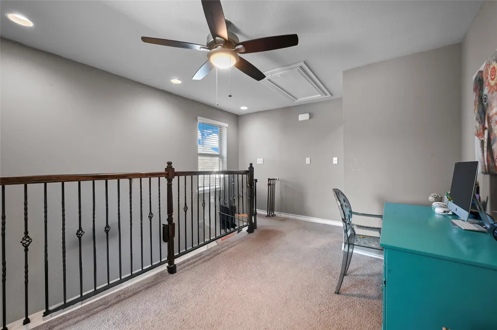 160 Thornless Circle Buda, TX 78610
