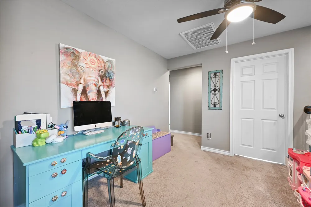 160 Thornless Circle Buda, TX 78610