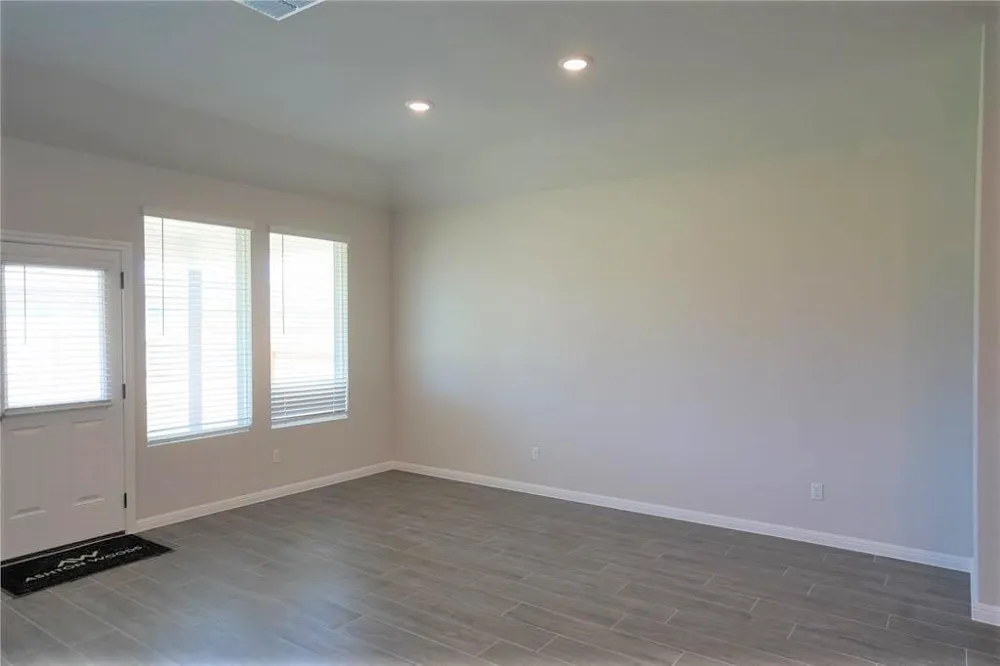303 Bear Oak Street Hutto, TX 78634