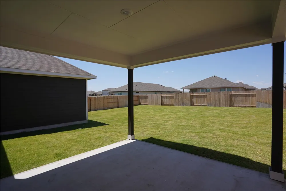 303 Bear Oak Street Hutto, TX 78634