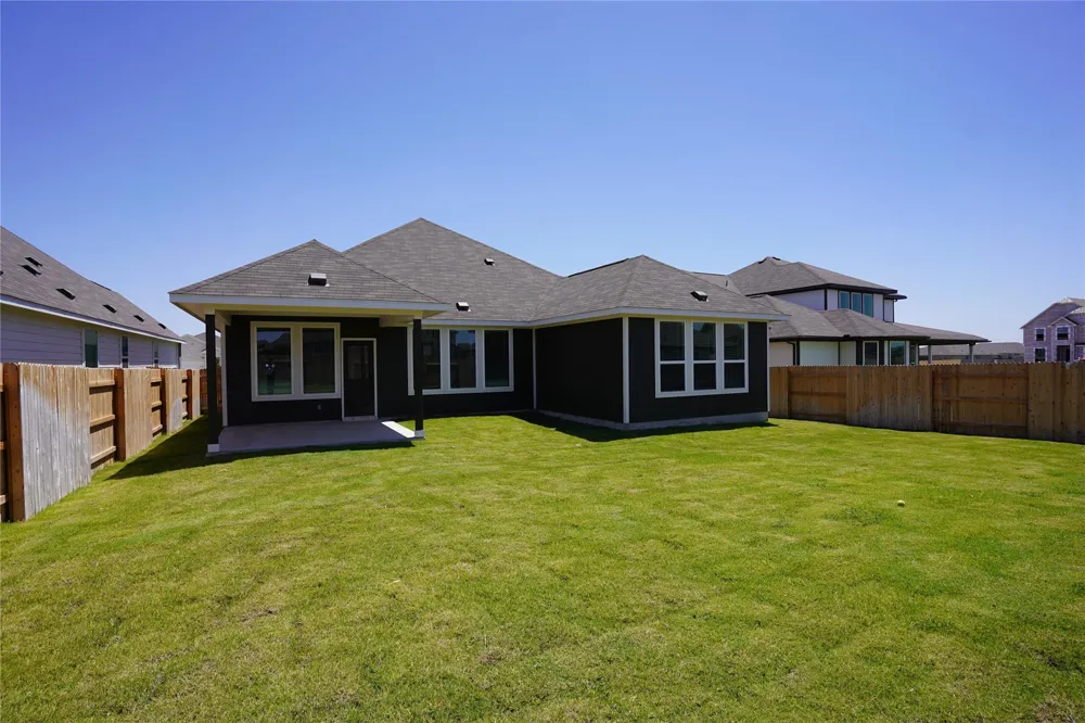 303 Bear Oak Street Hutto, TX 78634
