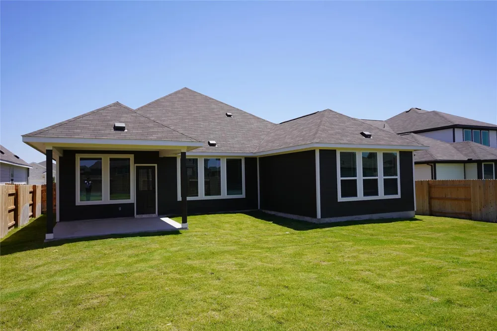 303 Bear Oak Street Hutto, TX 78634