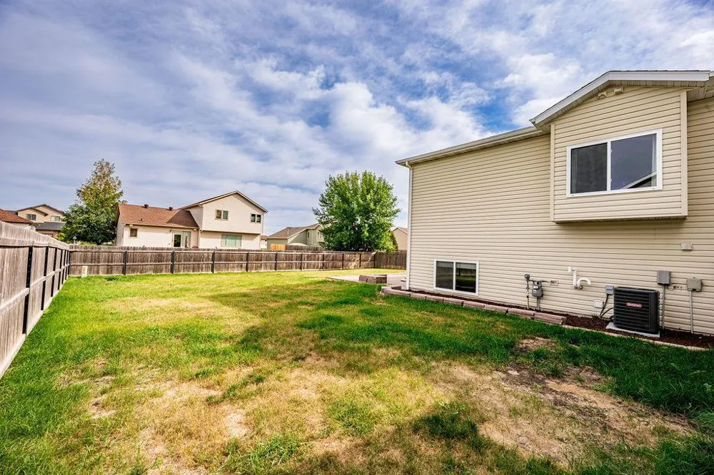 938 Parkway Drive West Fargo, ND 58078