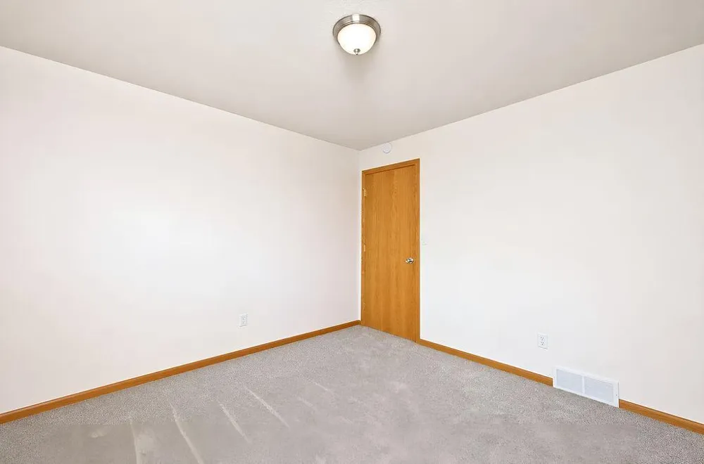 938 Parkway Drive West Fargo, ND 58078