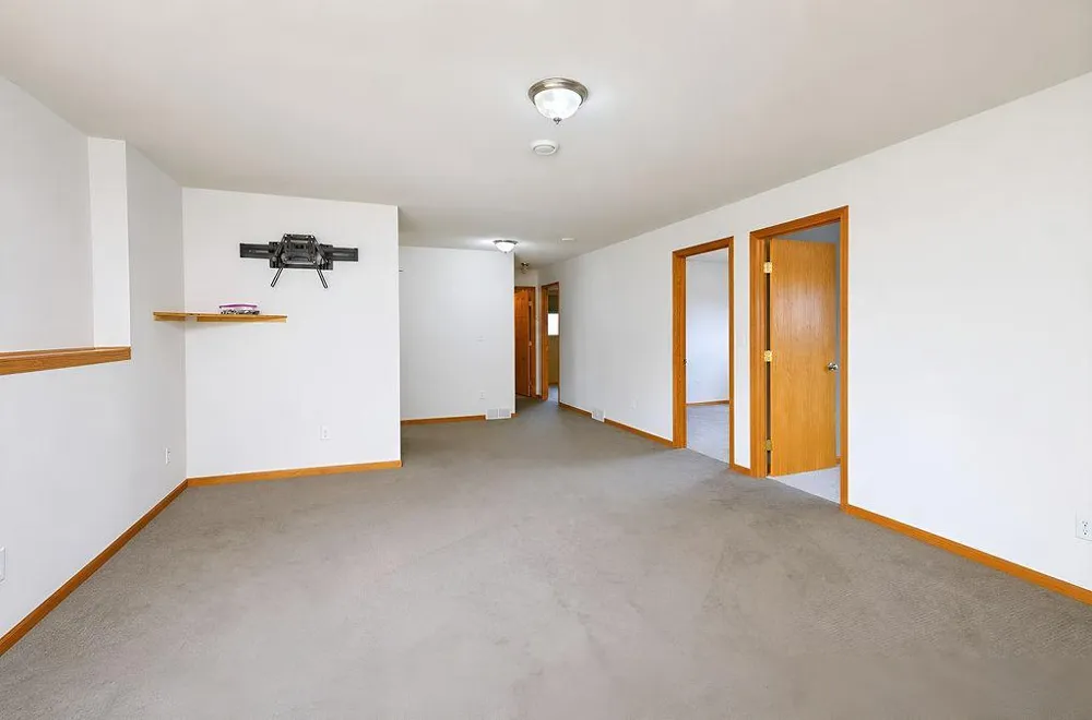 938 Parkway Drive West Fargo, ND 58078