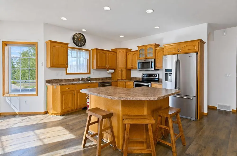 938 Parkway Drive West Fargo, ND 58078
