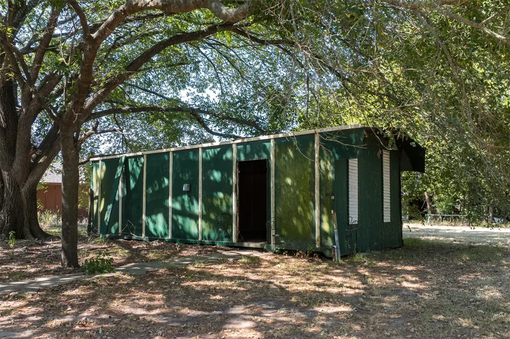 6031 Fm 316 Payne Springs, TX 75156