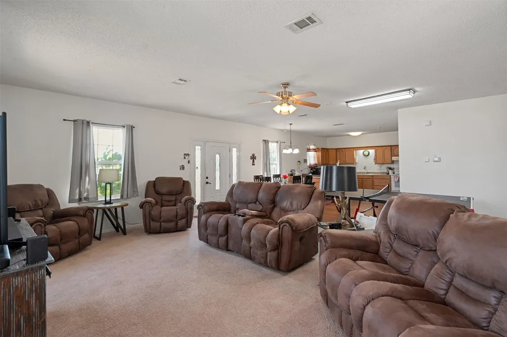 6031 Fm 316 Payne Springs, TX 75156