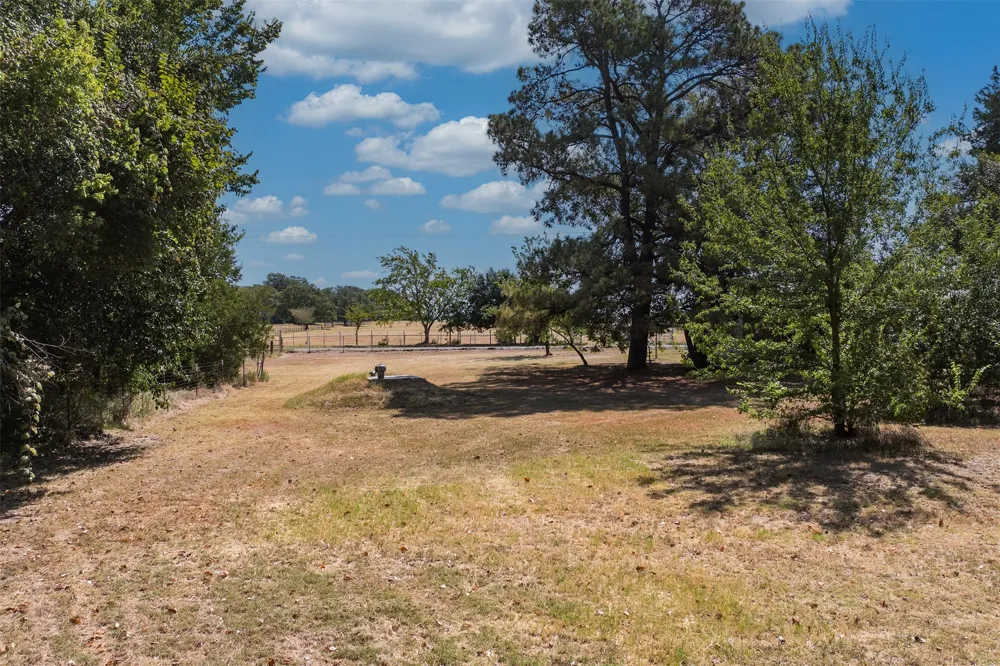 6031 Fm 316 Payne Springs, TX 75156