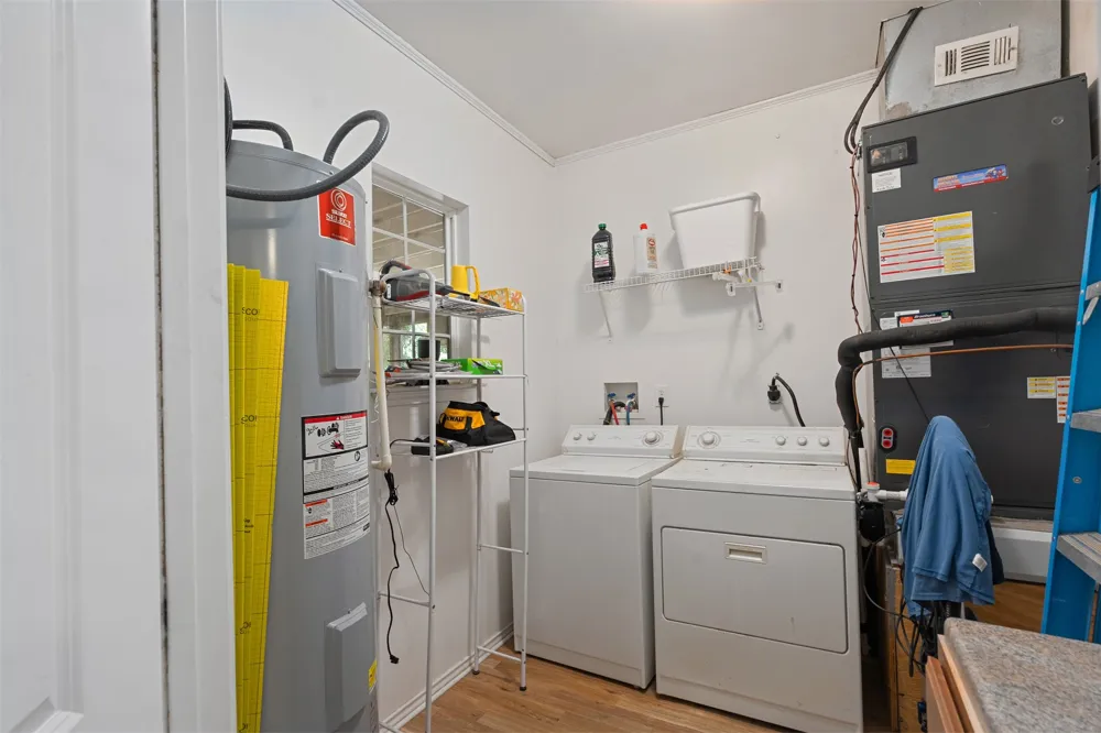 6031 Fm 316 Payne Springs, TX 75156