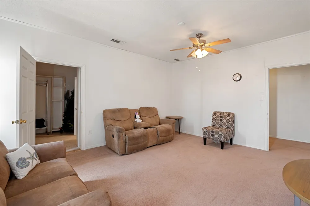 6031 Fm 316 Payne Springs, TX 75156