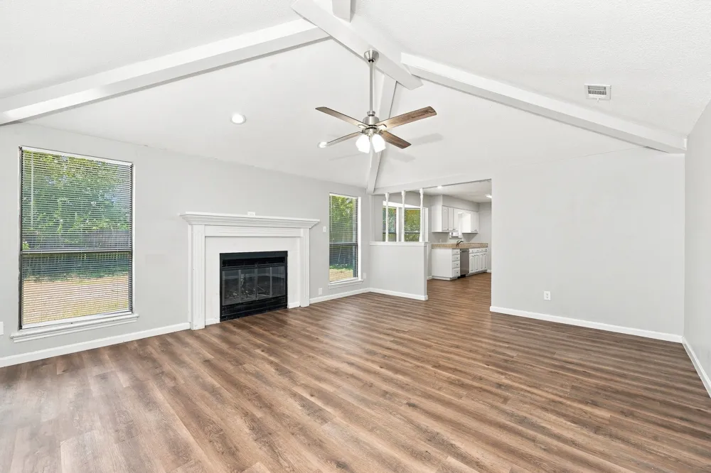 1800 Willow Vale Drive Fort Worth, TX 76134