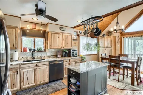 497 Woodside Drive