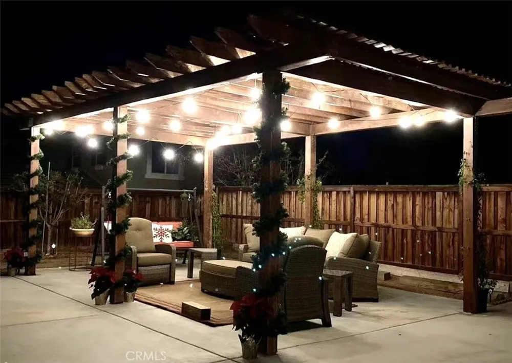 15129 Mateo Prado Victorville, CA 92394