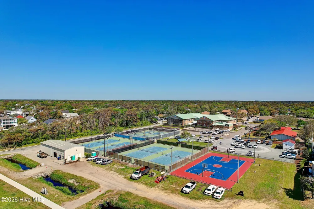5211 E Beach Drive Oak Island, NC 28465