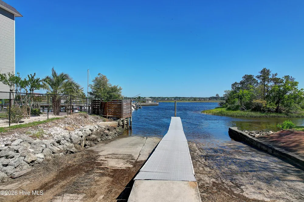 5211 E Beach Drive Oak Island, NC 28465
