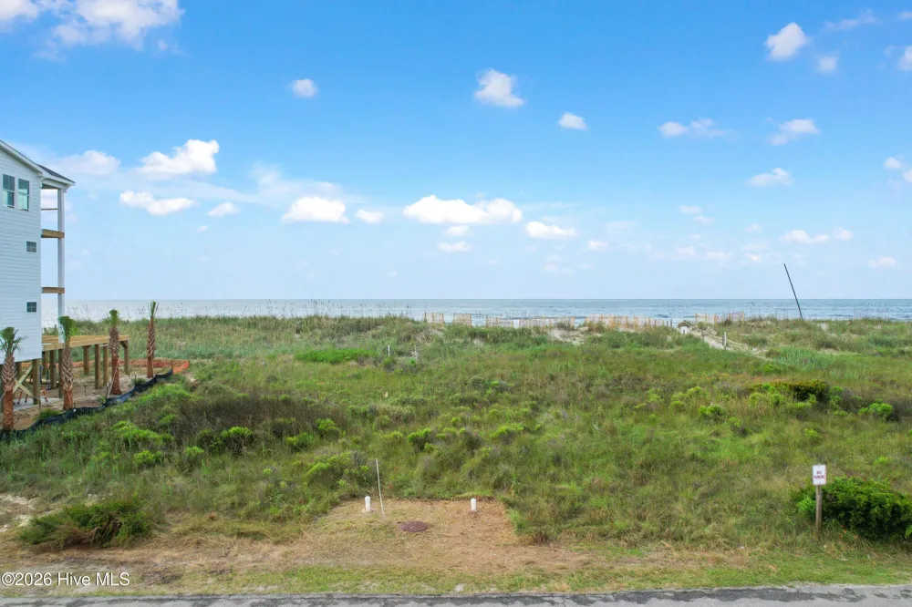 5211 E Beach Drive Oak Island, NC 28465