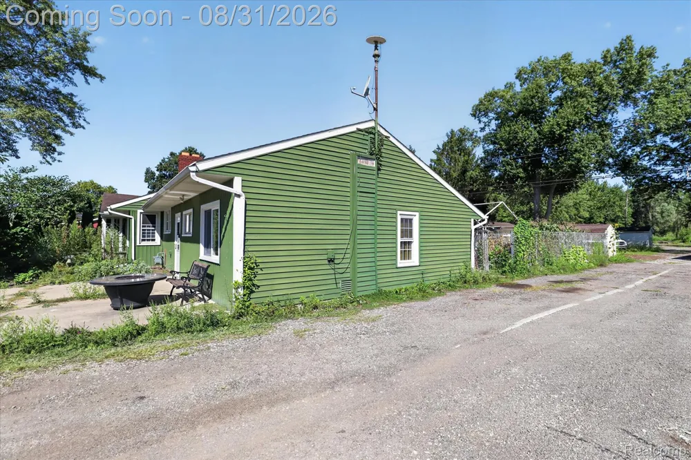 10165 Talladay Road Augusta Charter Township, MI 48191
