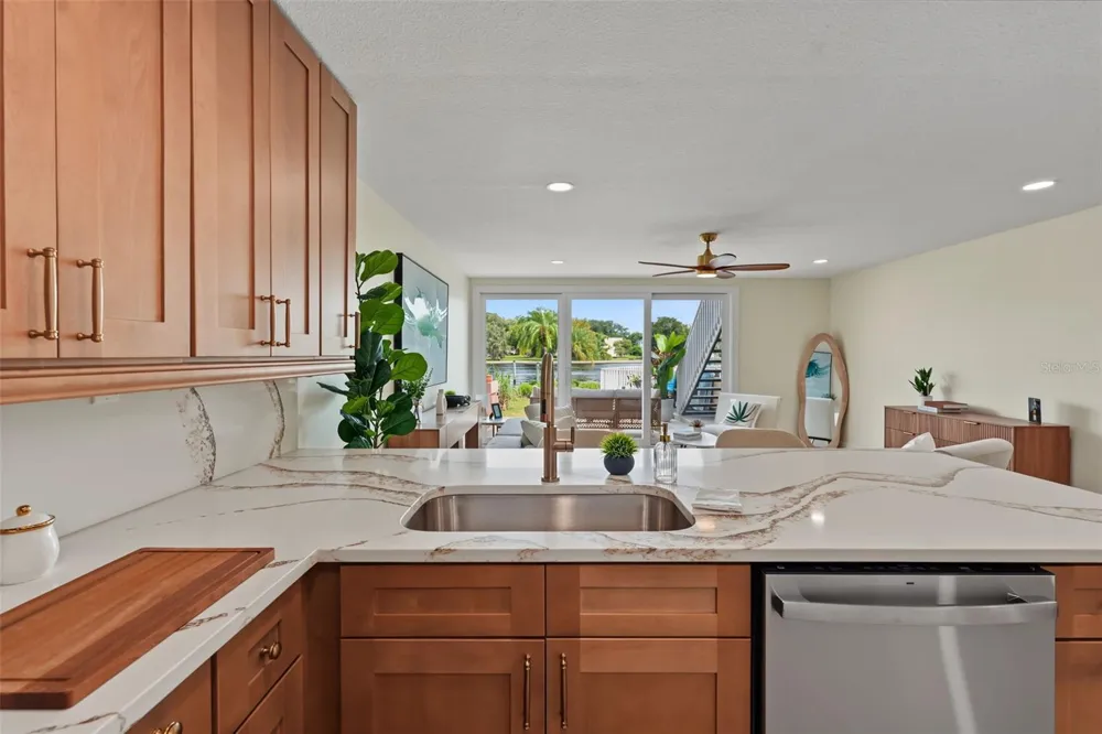 2424 W TAMPA BAY BOULEVARD #C103 Tampa, FL 33607