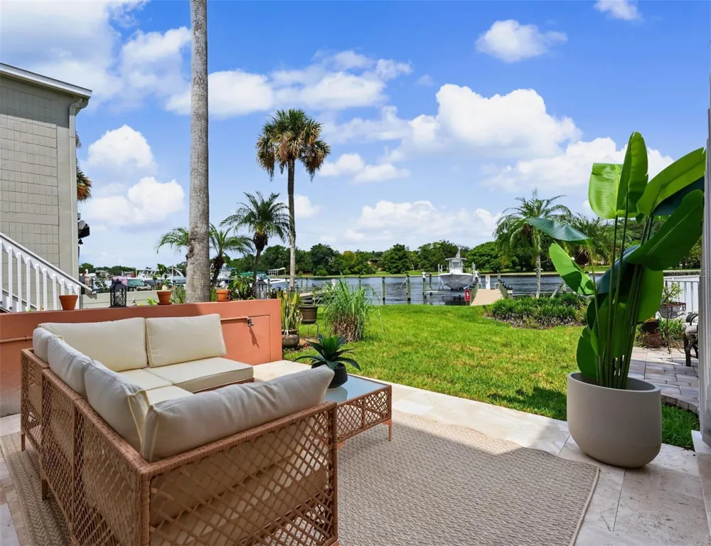 2424 W TAMPA BAY BOULEVARD #C103 Tampa, FL 33607