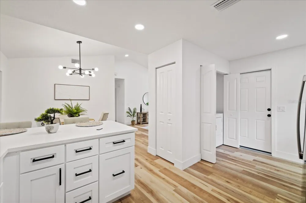 1634 CROSSRIDGE DRIVE Brandon, FL 33510