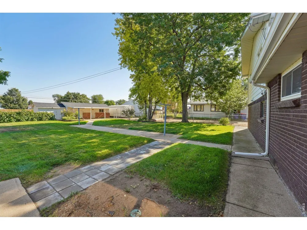 101 2nd Street Dacono, CO 80514