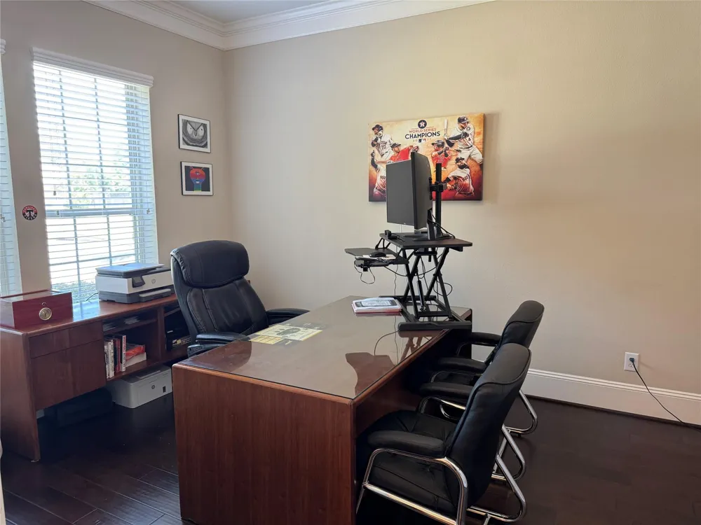 3712 Pine Village Court Spring, TX 77386