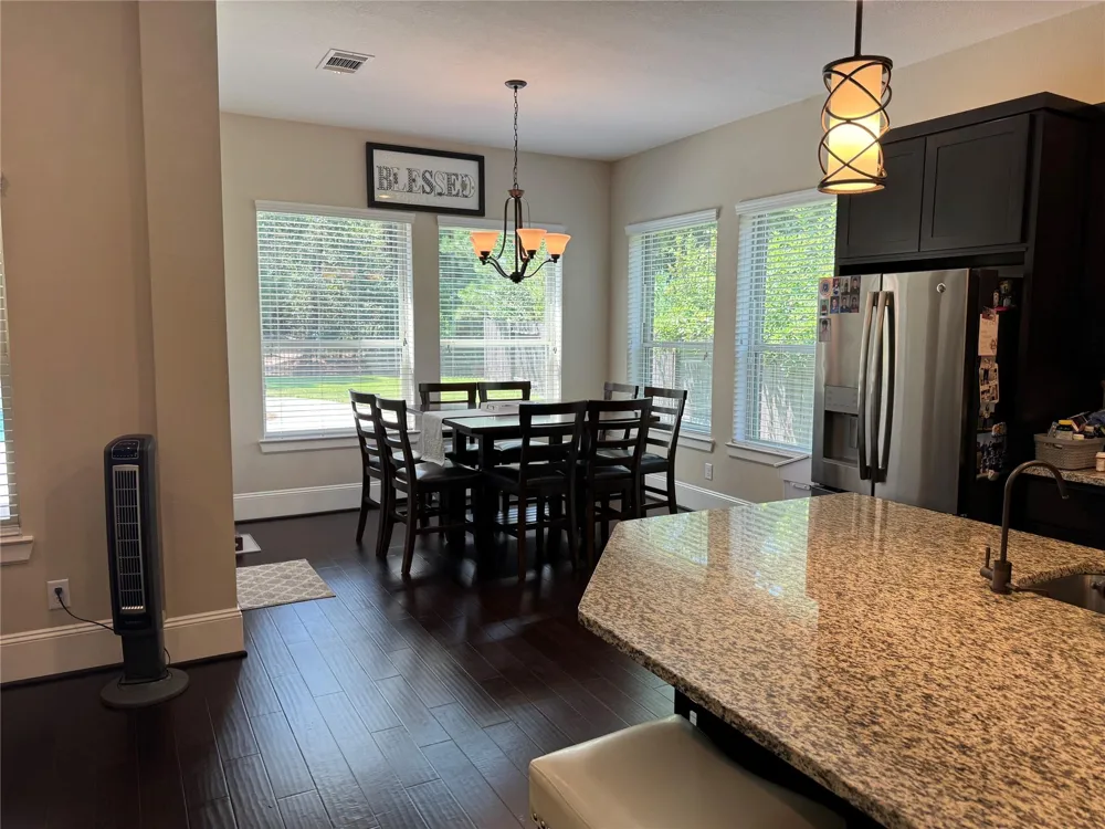 3712 Pine Village Court Spring, TX 77386