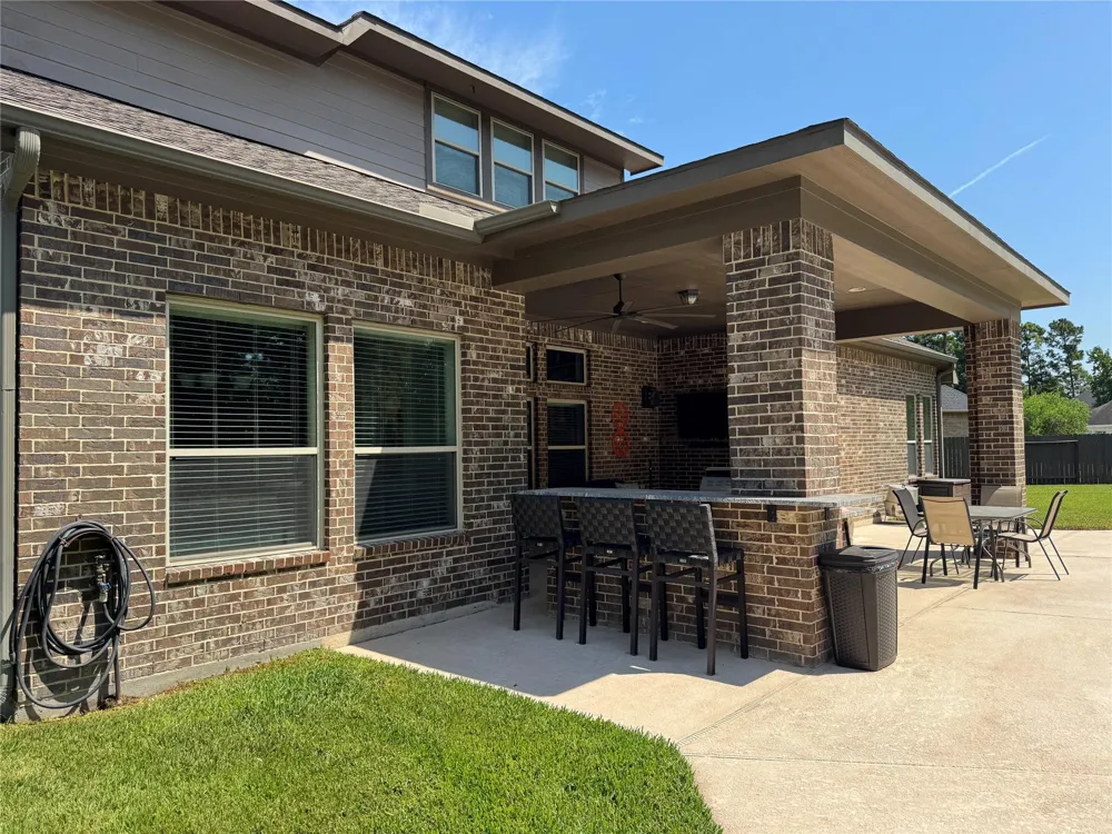 3712 Pine Village Court Spring, TX 77386