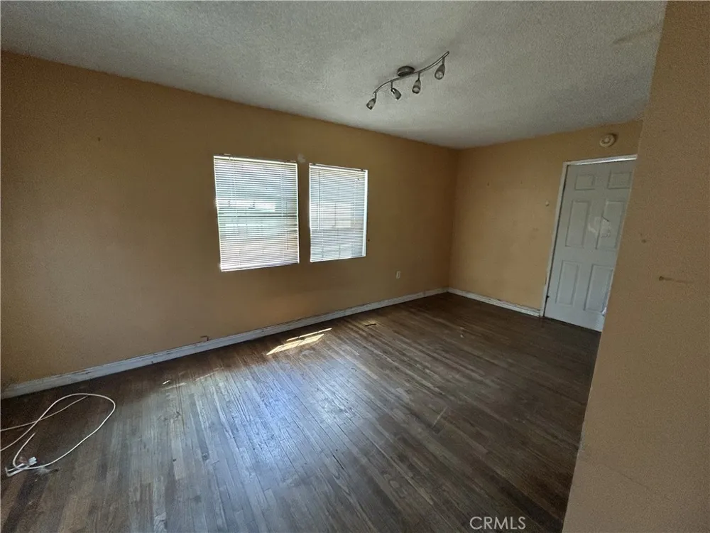 13608 Los Angeles Street Baldwin Park, CA 91706
