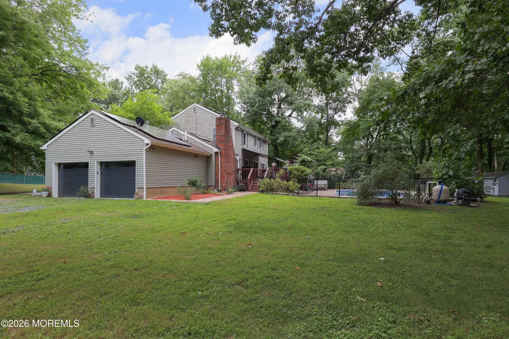 139 Sleepy Hollow Road Red Bank, NJ 07701