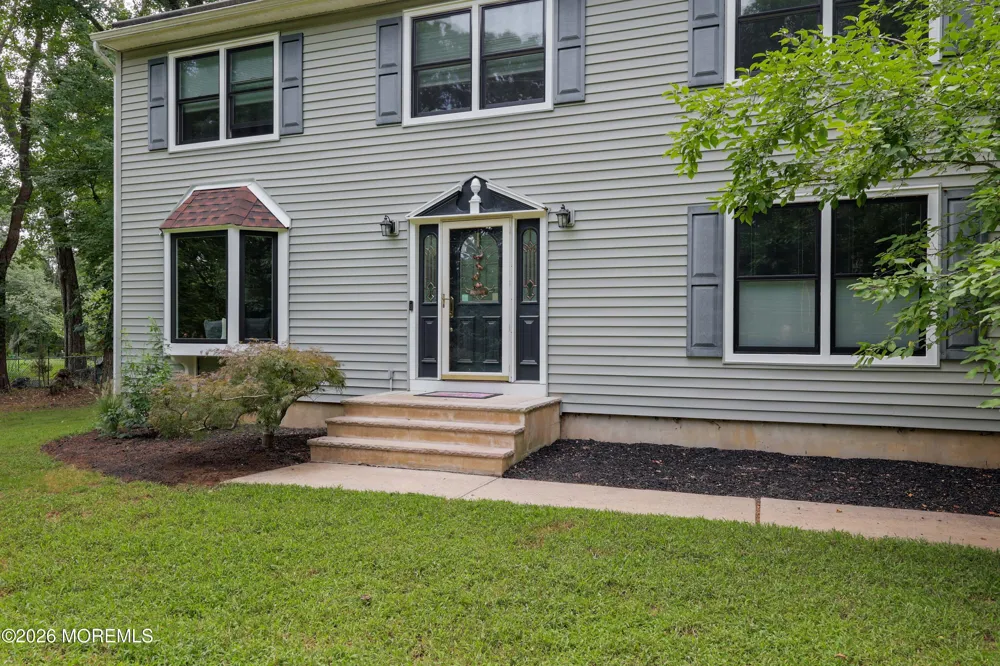 139 Sleepy Hollow Road Red Bank, NJ 07701