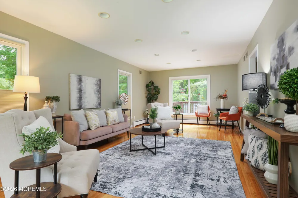 139 Sleepy Hollow Road Red Bank, NJ 07701