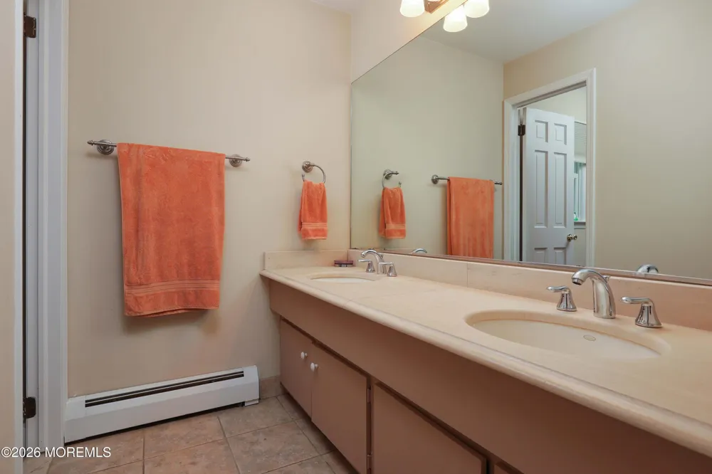 139 Sleepy Hollow Road Red Bank, NJ 07701