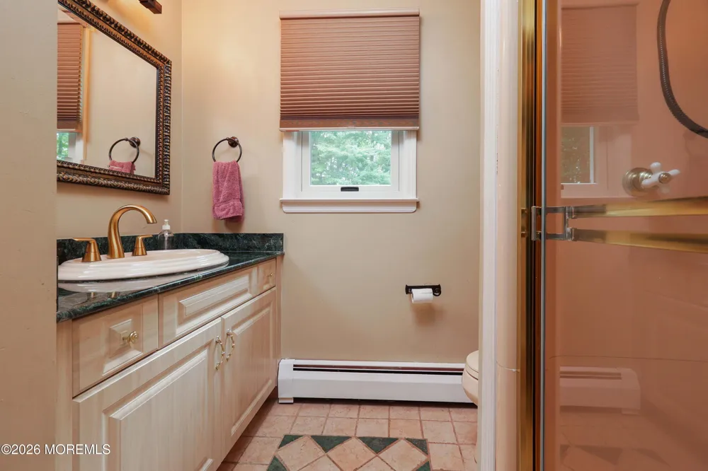 139 Sleepy Hollow Road Red Bank, NJ 07701