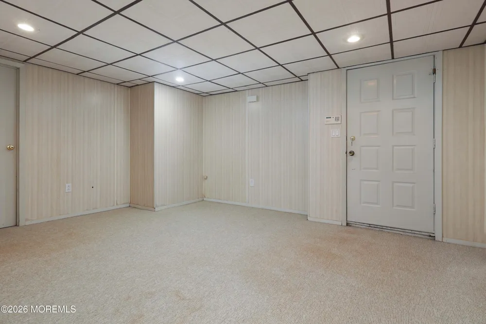 139 Sleepy Hollow Road Red Bank, NJ 07701