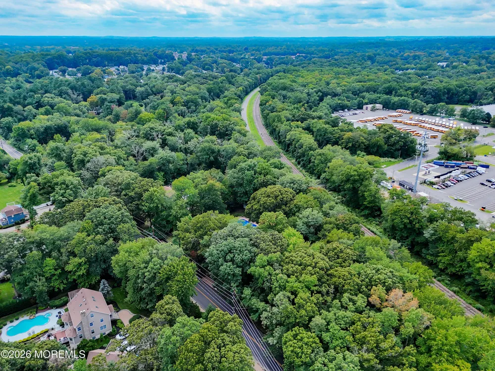 139 Sleepy Hollow Road Red Bank, NJ 07701