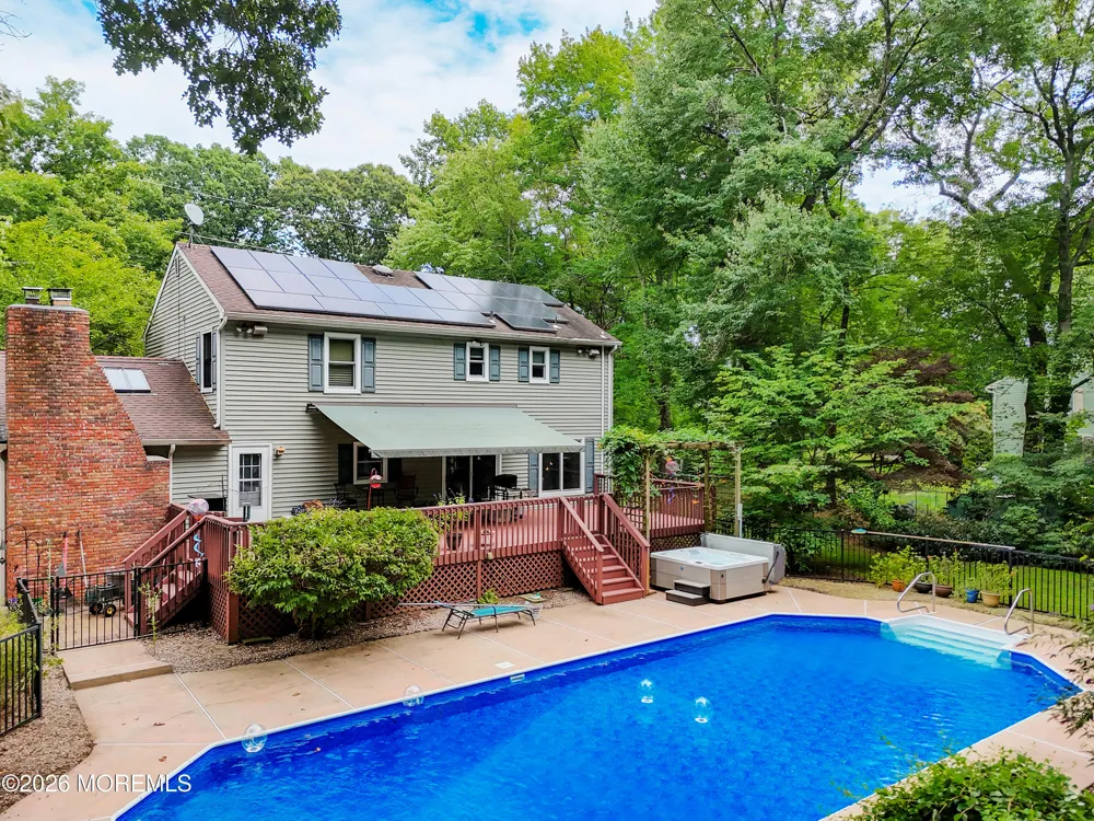 139 Sleepy Hollow Road Red Bank, NJ 07701