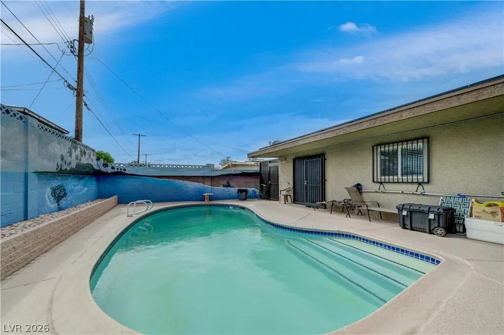 5093 Sun Valley Drive Las Vegas, NV 89122