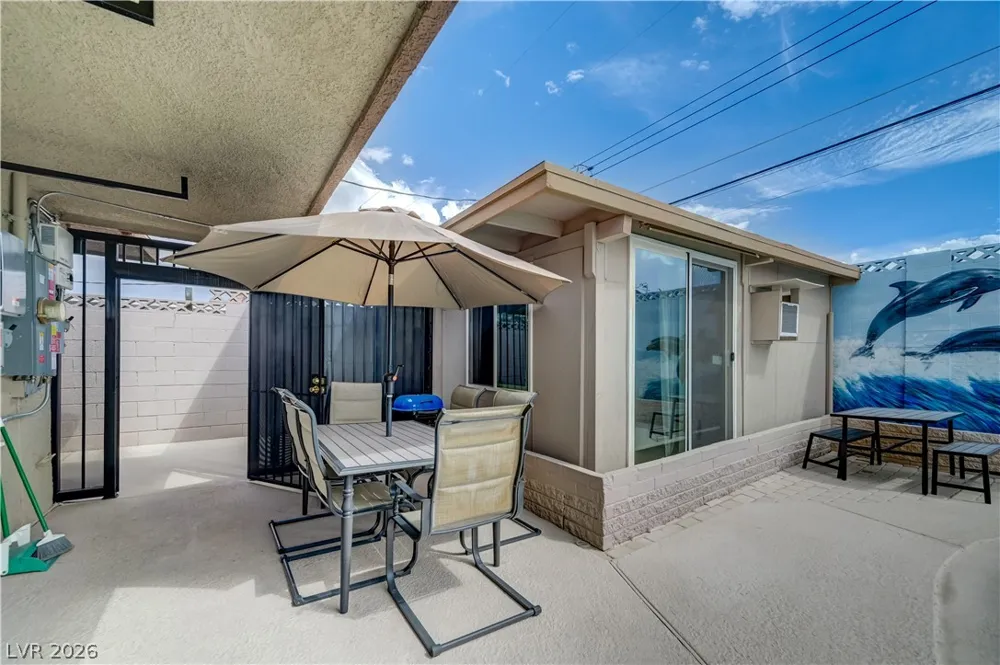 5093 Sun Valley Drive Las Vegas, NV 89122
