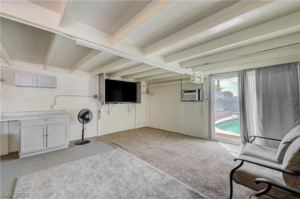 5093 Sun Valley Drive Las Vegas, NV 89122