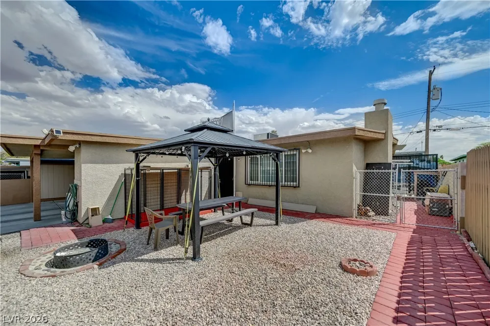 5093 Sun Valley Drive Las Vegas, NV 89122
