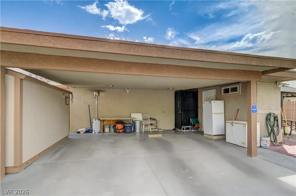 5093 Sun Valley Drive Las Vegas, NV 89122